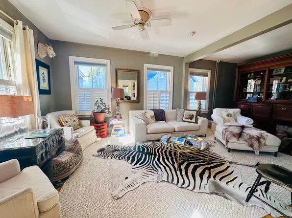 94 Spring St, Newport, RI 02840