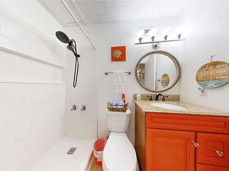 15005 Windward Dr #121 — Photo 22