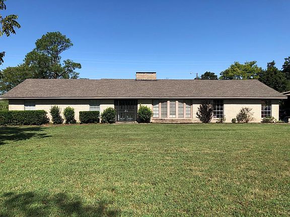 2nd image of 2271 Highway 82 W