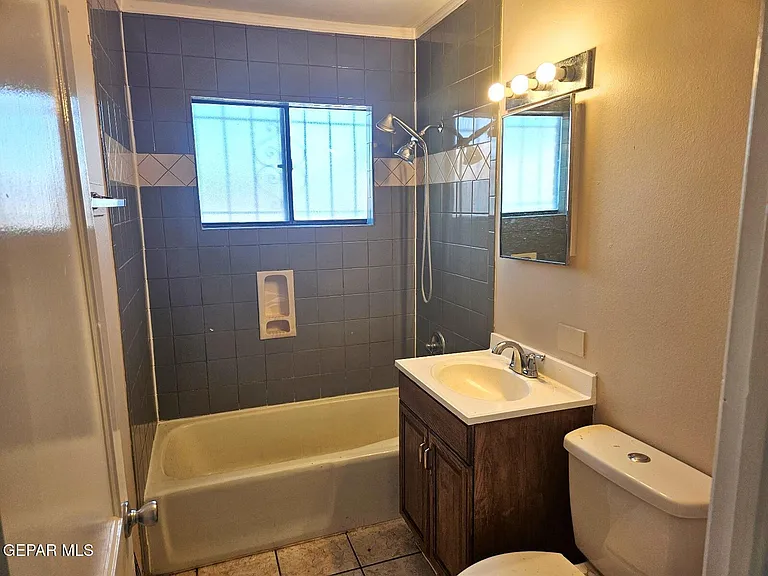 6423 Kiowa Ct — Photo 10