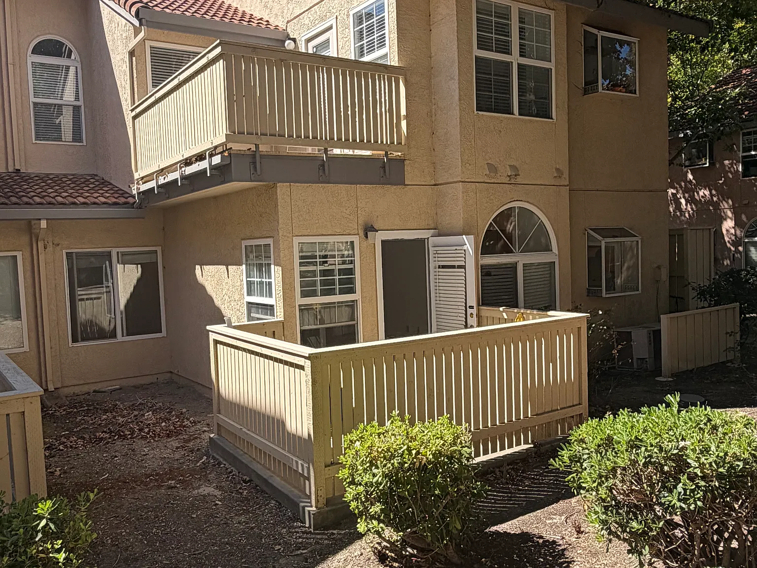 2 bed, 778 sqft, $2,350 — Photo 1