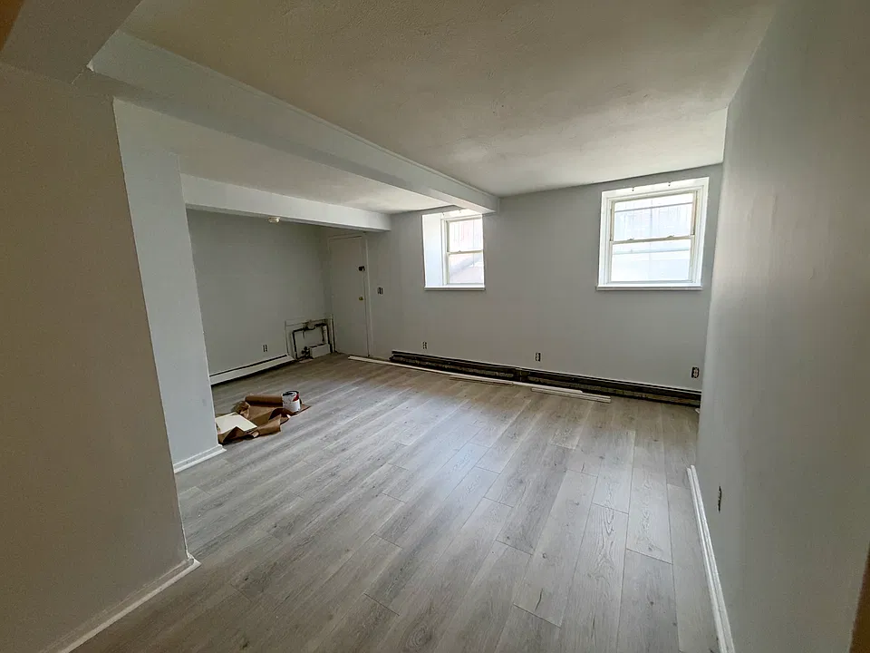 80 Academy St #3