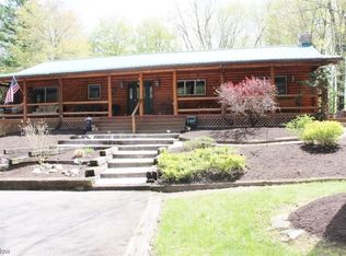 17367 Reeves Rd, Middlefield, OH 44062