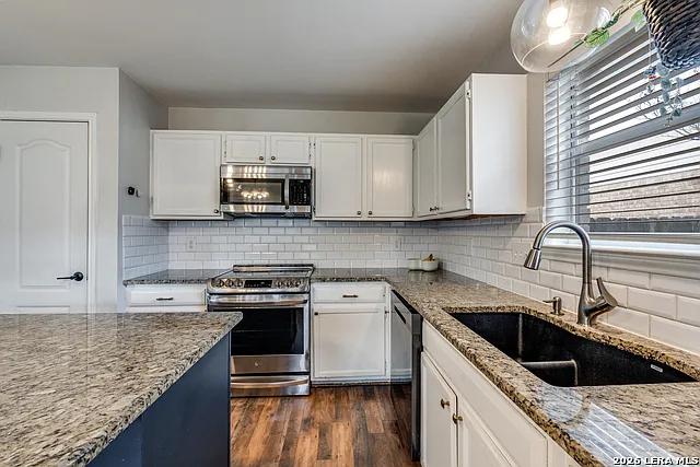 1017 Silvertree Blvd — Photo 11