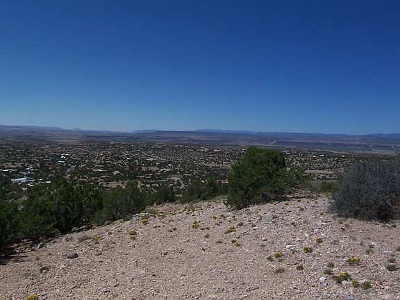 3rd image of 51 Camino De Las Brisas