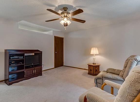 3rd image of 2204 White Ash Ct