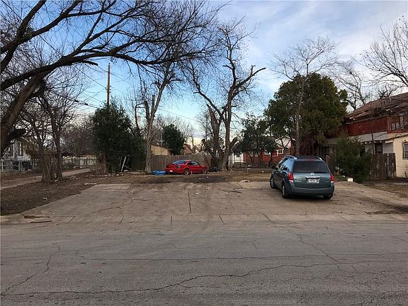 4th image of 1010 NW 15th St