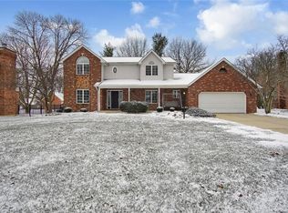 2 Kensington Ct, Edwardsville, IL 62025