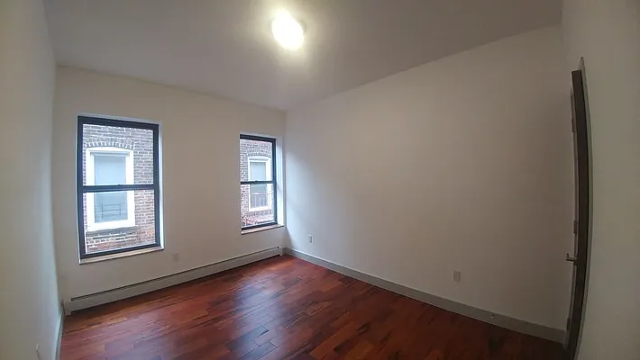 Rented by At Home Realty NY LLC | media 21
