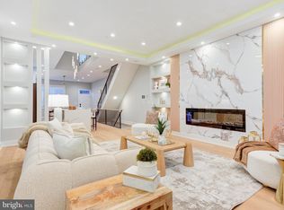 1019 E Palmer St, Philadelphia, PA 19125