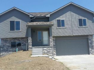 3332 Middle Ferry Rd, Council Bluffs, IA 51501