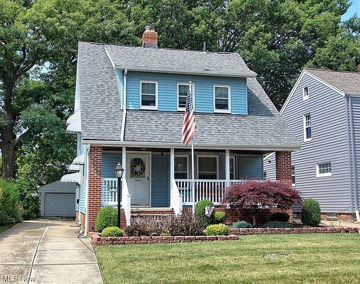 1st image of 27001 Shoreview Ave