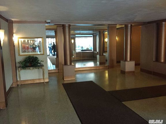 3rd image of 2355 Bell Blvd APT 5K