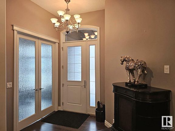 2nd image of 1318 Hainstock Way SW