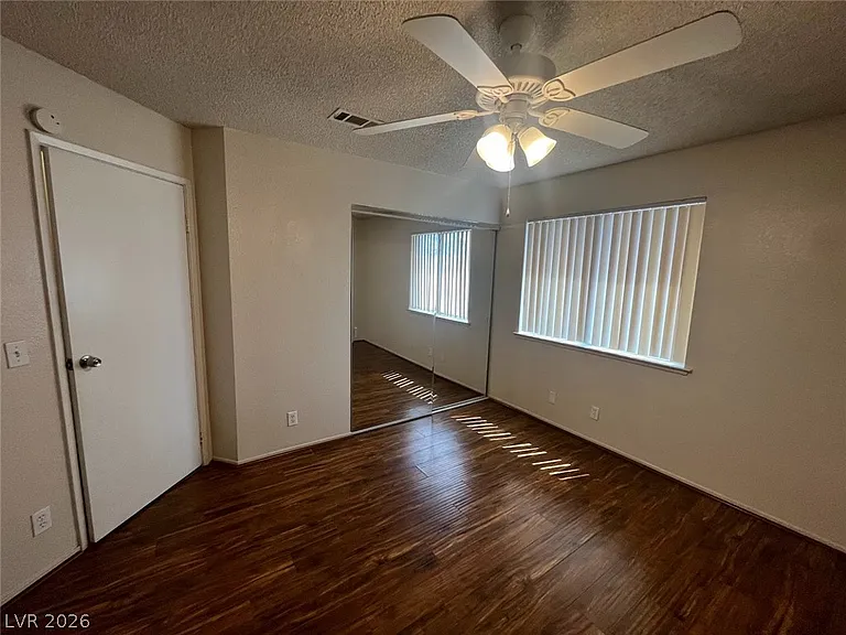 914 Scarlet Ridge Dr — Photo 24