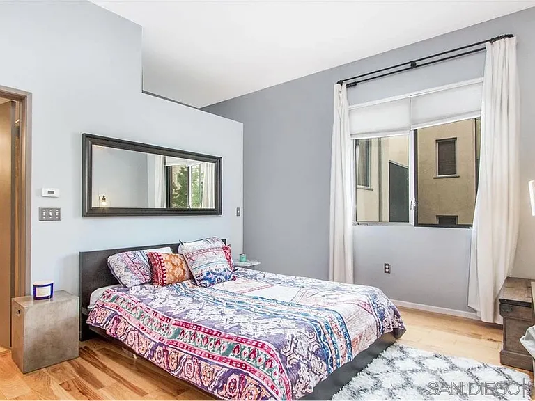 1601 Kettner Blvd #25 — Photo 14