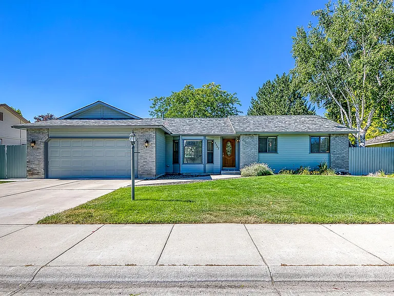 3727 W Harbor Point Dr — Photo 2