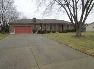 2501 Tally Ho Dr, Shepherdsville, KY 40165