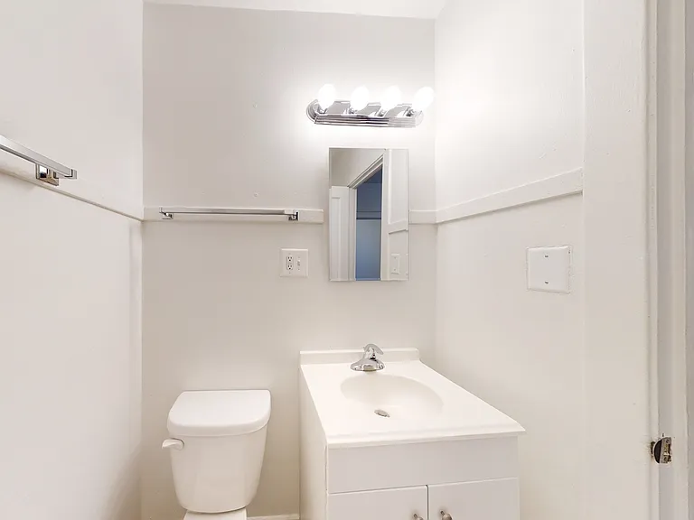 5528-5532 S. Everett Avenue — Photo 64