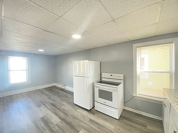 2nd image of 416 Rimmon St #3
