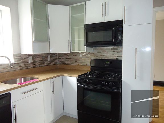 4th image of 1408 Bedford Ave APT 2