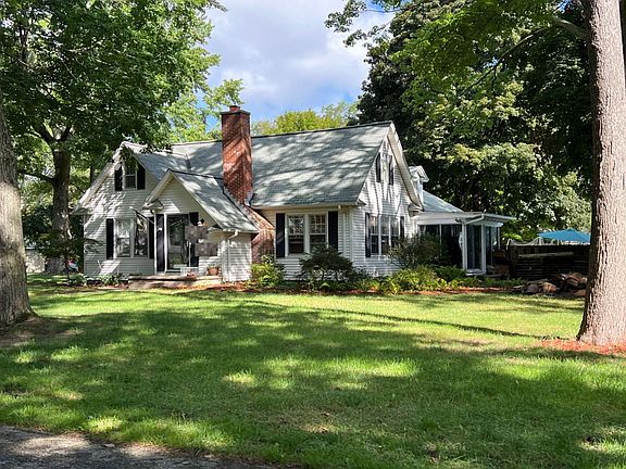 3rd image of 5058 Onsikamme St