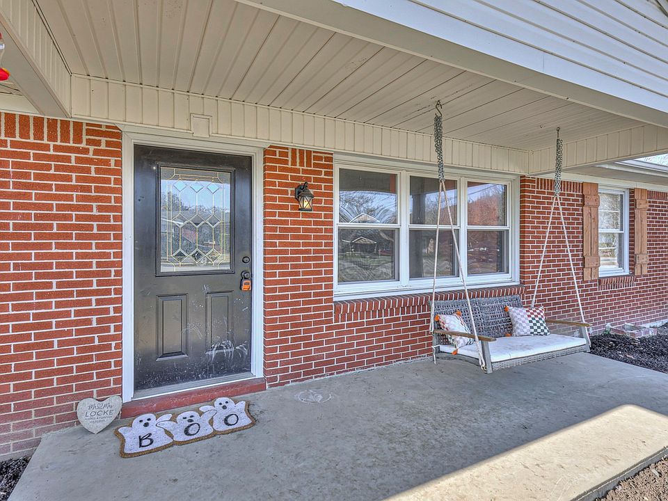 147 Hillview Hts, Dowelltown, TN 37059 | Zillow