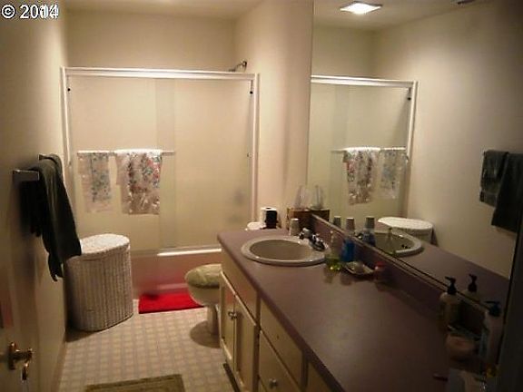 5th image of 14503 NE Mountain View Dr