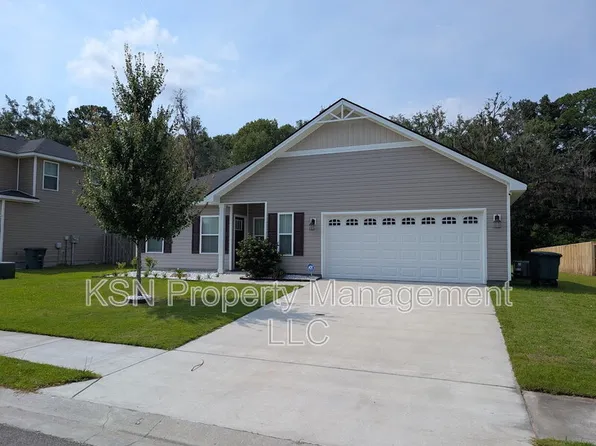 673 Meloney Dr, Hinesville, GA 31313