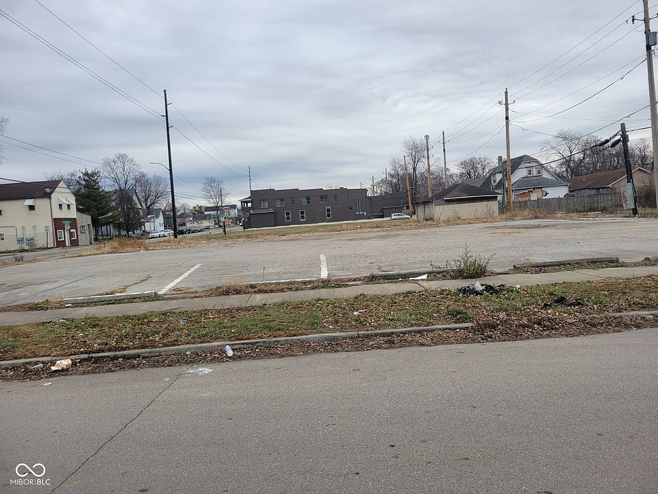 2nd image of 2013 Prospect St