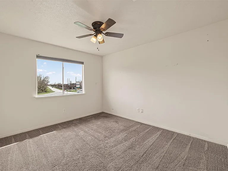 11002 Heron Nest St — Photo 31