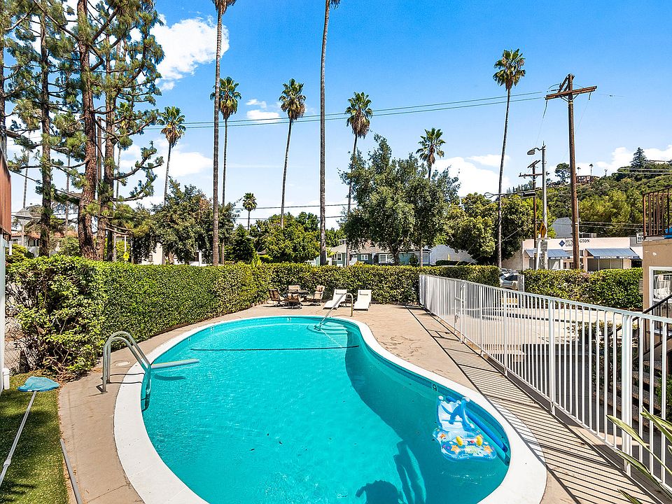 1st image of 310 Pasadena Ave