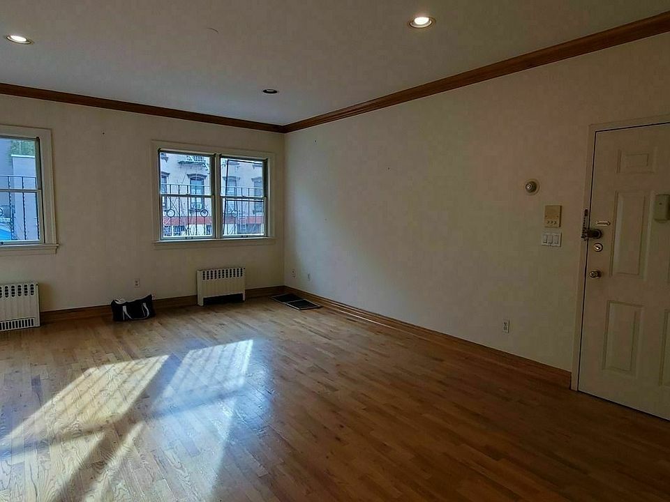 1st image of 205 Meserole St #1