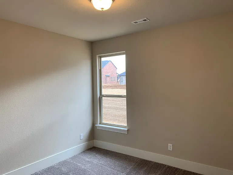616 Mill Pond Way — Photo 15