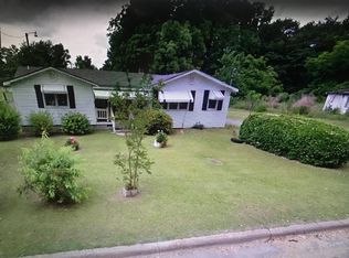 120 W Best St, Warsaw, NC 28398