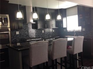 937 W Cedar St, Compton, CA 90220