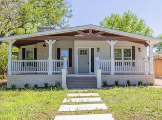 810 Elizabeth Rd, Terrell Hills, TX 78209