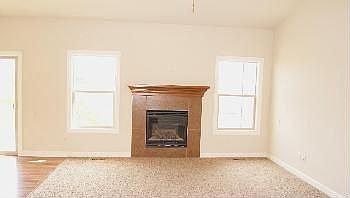 3rd image of 1005 NW Reinhart Dr