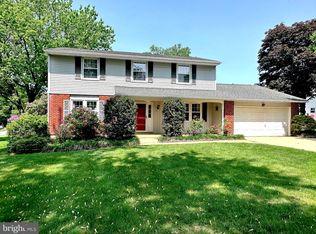 1 Graybridge Dr, Wilmington, DE 19810