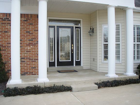 Lead glass front door with side and top lights