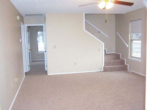 3rd image of 14960 Cedar Dr