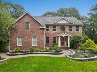 6155 Starlight Ct, Swiftwater, PA 18370