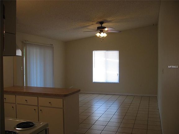 2nd image of 4051 Lake Saunders Dr APT 121