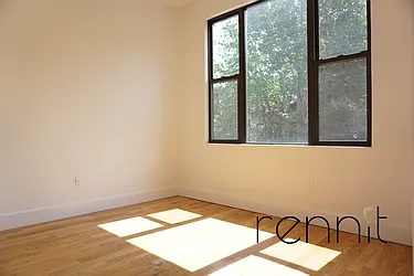 Rented by Rennit Inc.