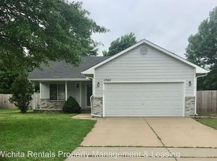1705 N Socora St, Wichita, KS 67212