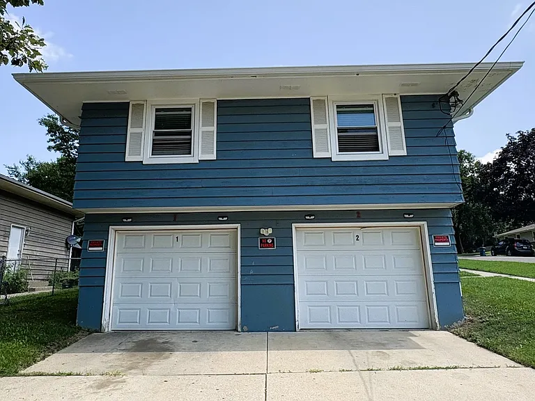 1034 Fenton St #1 — Photo 2