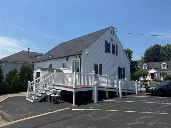 10 Manuel Ave, Johnston, RI 02919