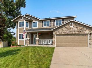 E llen Chelsea 58in Light Taupe Ash Fireplace With Three Panel Door