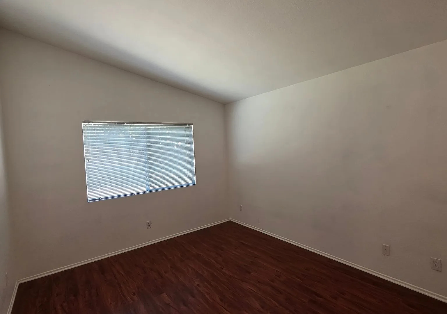 Available 3 bedroom, 2-bath in Temecula — Photo 4