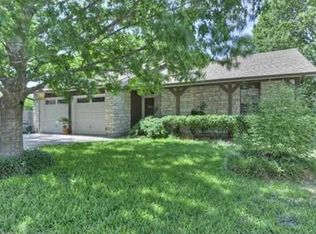 422 Shady Path Cv, Round Rock, TX 78664